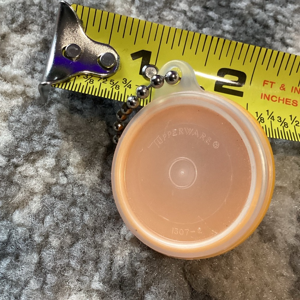 Vintage Tupperware Keychain Gold Bowl with Lid - Picture 3 of 3